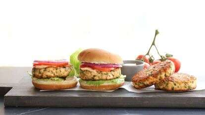 המבורגר סלמון. | אפרת ליכטנשטט