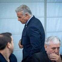 לפיד בכנסת, שלשום. | יונתן זינדל, פלאש 90