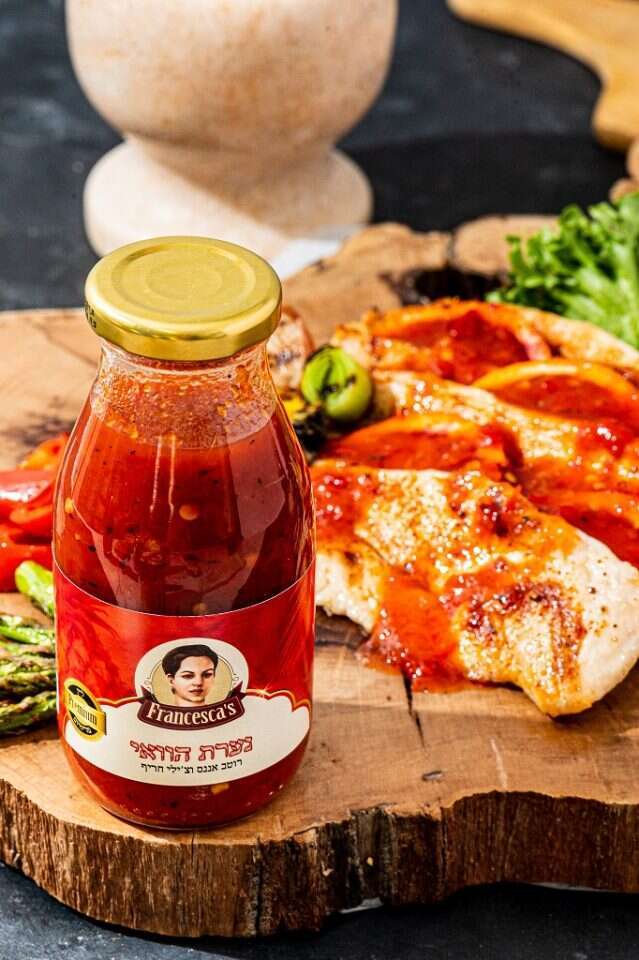 נערת הוואי גלייז מליין הגלייזים של השוק של פרנצ'סקה. | גליה אבירם