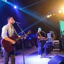 ישי ריבו בהופעה, ארכיון. | שחר כהן