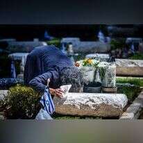 יונתן זינדל, פלאש 90