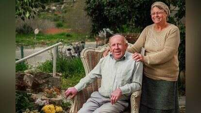 משה ופנינה גרוסברג. | ברוך גרינברג