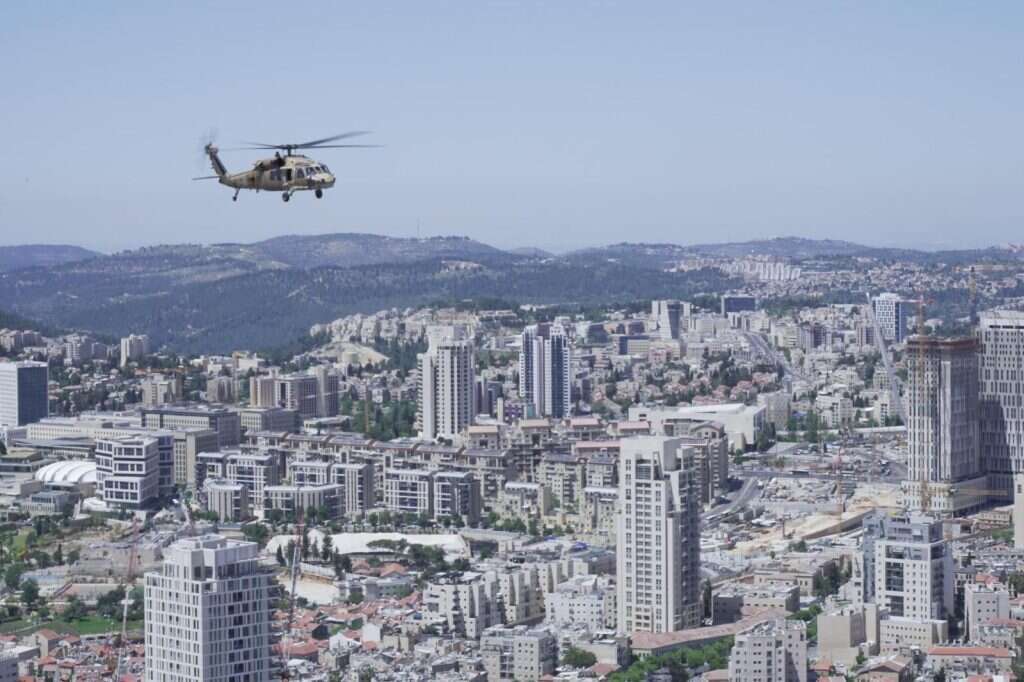 מסוק במטס חיל האוויר, יום העצמאות תשפ"ג. | דובר צה"ל