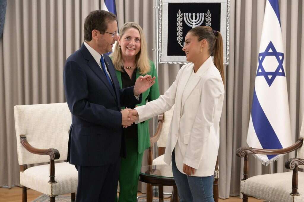 קירל והנשיא הרצוג. | עמוס בן גרשום/ לע"מ