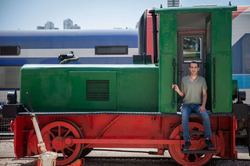 חן מלינג. | שיר טורם, פלאש 90