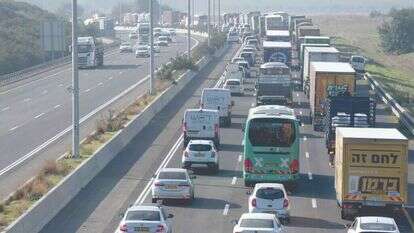 פקק תנועה בכביש 6, ארכיון. | גילי יערי, פלאש 90