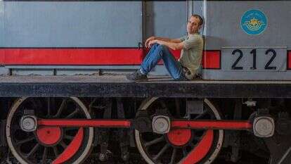 שיר טורם, פלאש 90