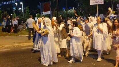 מיצג של נשים בהפגנה בעד הרפורמה. | מסך מתוך סרטון בטוויטר