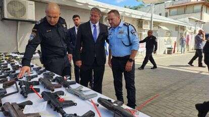 הנשק שנתפס. | דוברות המשטרה