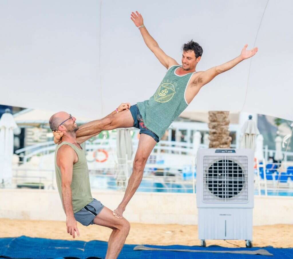 ניר דוידזון