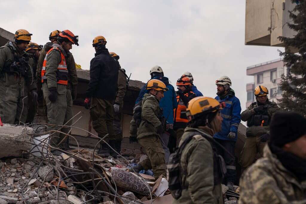 המחלצים הישראלים בפעולה. | דובר צה"ל