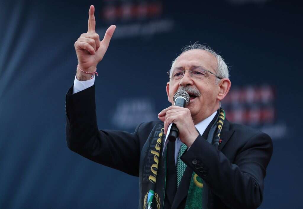 כמאל קיליצ'דראולו. | אי.פי.איי