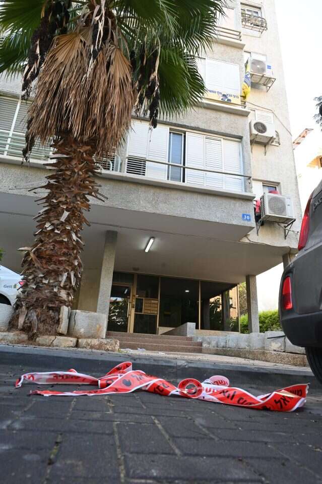 "הסיפור הזה טלטל אותי". זירת הרצח של נתנאל אהרון בן ה־ 15 בראשון־לציון. | יוסי זליגר