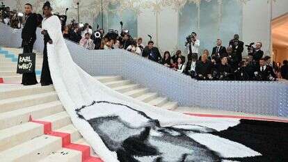 ג'רמי פופ ואוליבייה רוסטרינג והמנוח. | AFP