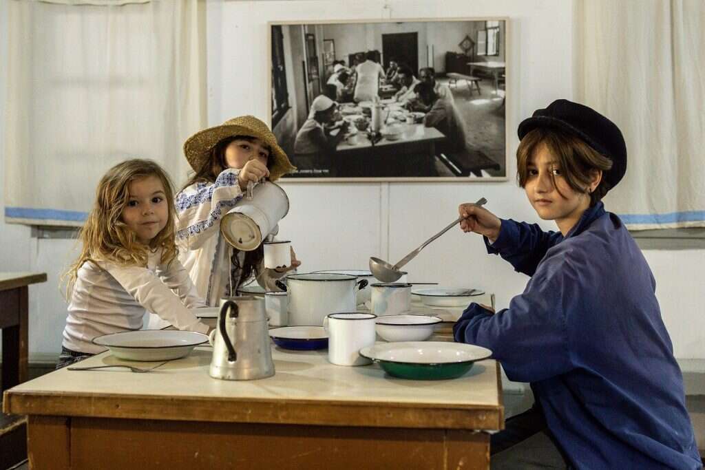 מוזיאון העמק, קיבוץ יפעת: | מיקי פורת מוזיאון העמק, קיבוץ יפעת: | מיקי פורת