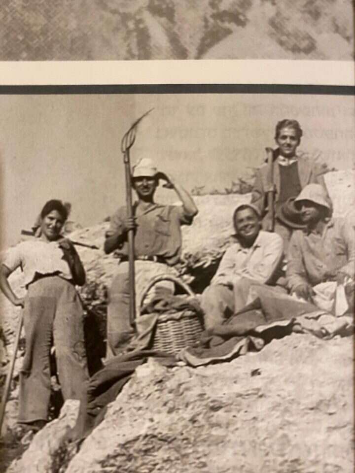 רחל דורון ז"ל וחבריה בגוש עציון. | באדיבות המשפחה