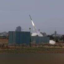 שיגור מסוללות כיפת ברזל. | AFP