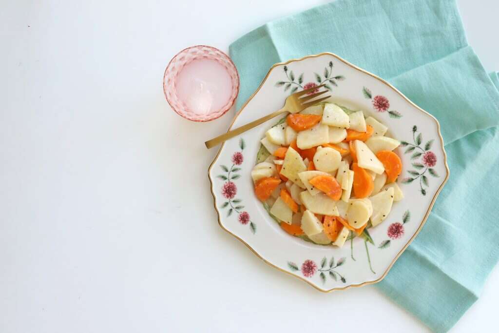 אפרת ליכטנשטט אפרת ליכטנשטט