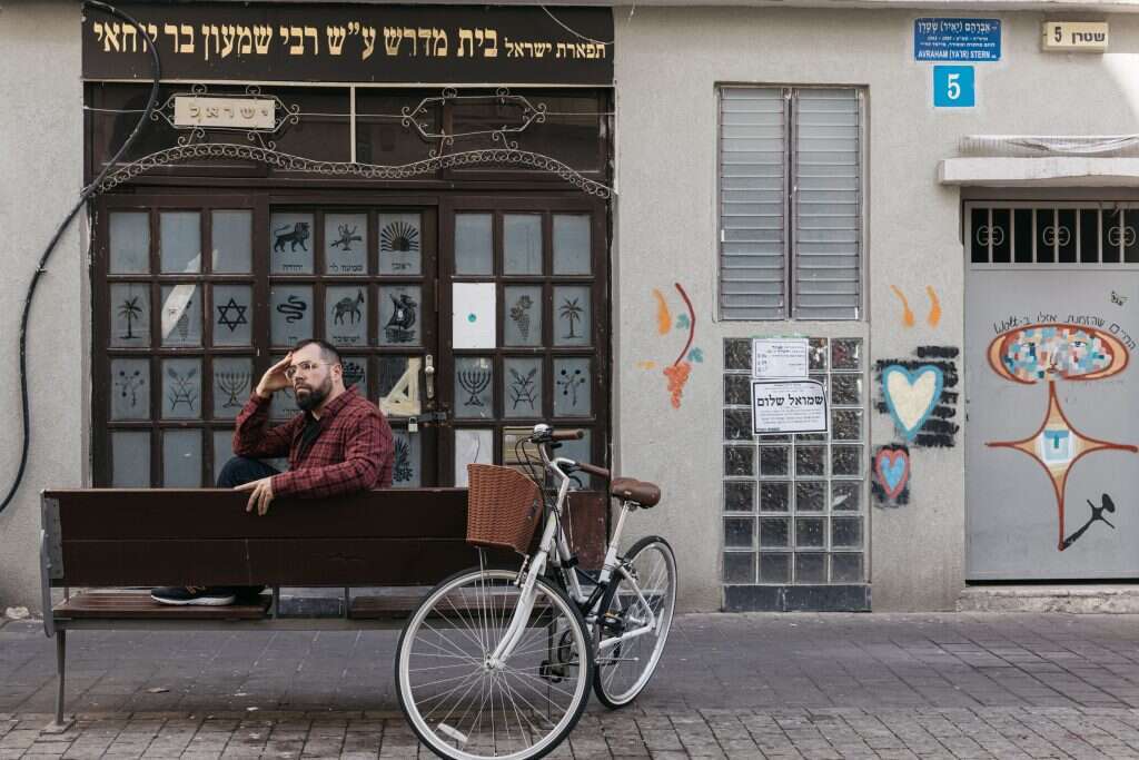 טום כהן. | אבישג שאר-ישוב