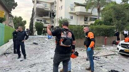 זירת הפגיעה ברחובות. | אגף תקשורת איחוד הצלה