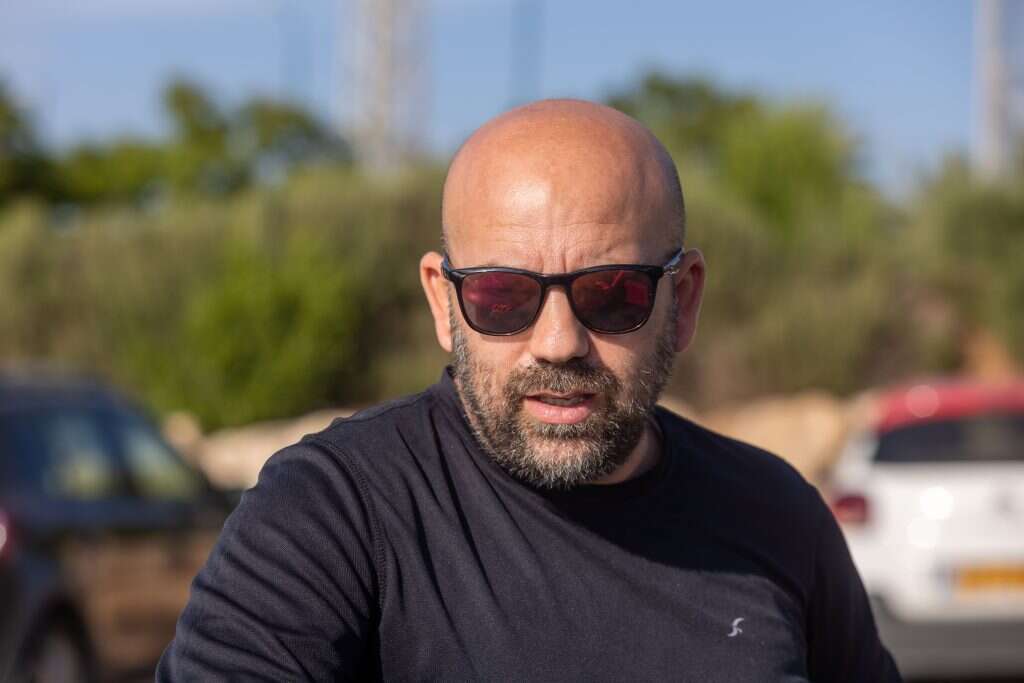 מתן. | יוסי אלוני