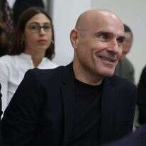 אפי נוה. | יהונתן שאול