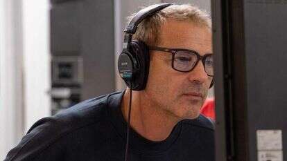 אקי אבני. | ולדימיר ביחובסקי