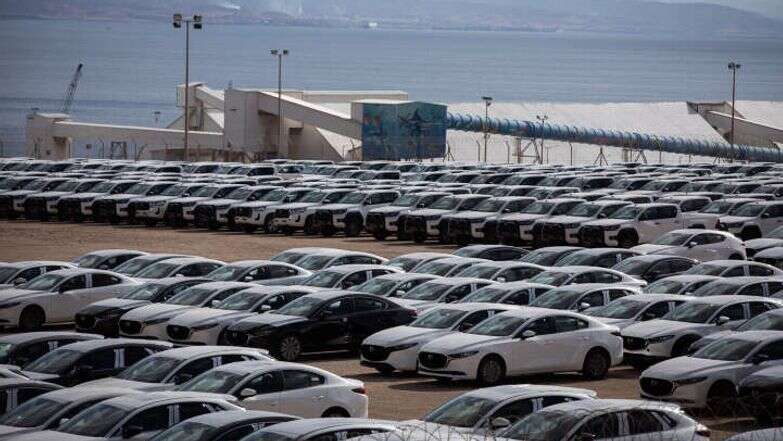 רכבים בנמל אילת. | פלאש 90 רכבים בנמל אילת. | פלאש 90