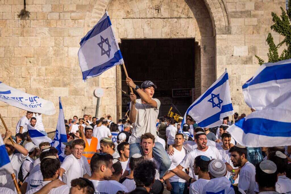 מצעד הדגלים בשער שכם, יום ירושלים תשפ"ג. | נתי שוחט, פלאש 90