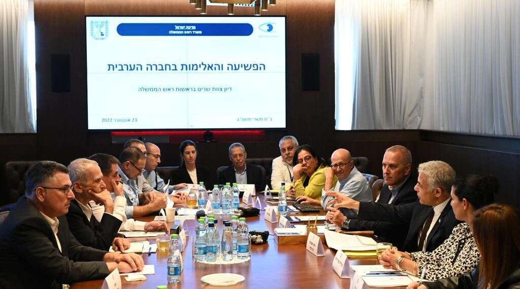 בן־דוד (שלישי מימין) בדיון בלשכת ראש הממשלה, 2022. | חיים צח, לע"מ