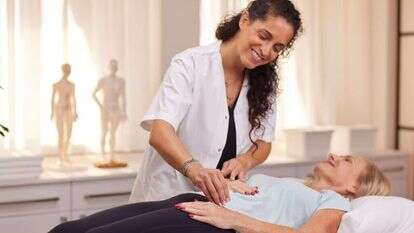 אבישג לבקוביץ. | עופר חג'יוב