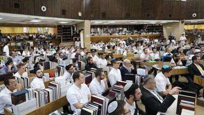 לימוד תורה באלון שבות. | גרשון אלינסון - פלאש 90