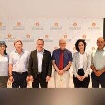 משתתפי כנס 'חרדים באקדמיה'. מימין לשמאל: טל בן חיים, פרופ' סראב אבו-רביעי קווידר, פרופ' יוסי מקורי, פרופ' דניאל חיימוביץ, פרופ' חיים היימס, ד"ר ורדה בן שאול. | דני מכליס, אונ' בן-גוריון בנגב