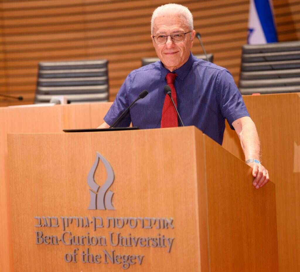 פרופ' יוסי מקורי. | דני מכליס, אונ' בן-גוריון בנגב פרופ' יוסי מקורי. | דני מכליס, אונ' בן-גוריון בנגב