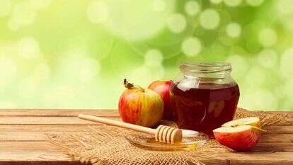 צנצנת דבש. | שאטרסטוק