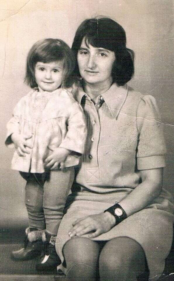 רות, בנה ובנותיה. | באדיבות המצולמת רות, בנה ובנותיה. | באדיבות המצולמת