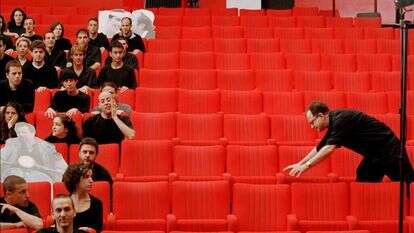 הרבה שנים מאחורי הקלעים. רנן שור. | משה שי, פלאש 90