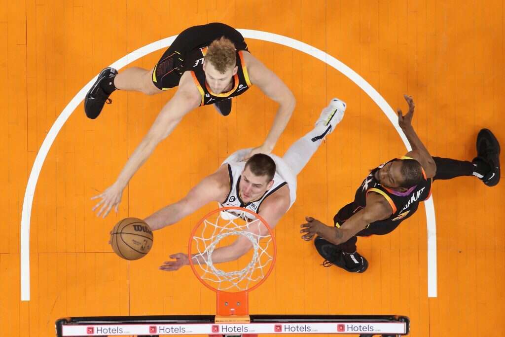 "הסופרסטאר הנוח בעולם". יוקיץ' בפעולה. | גטי אימג'ס