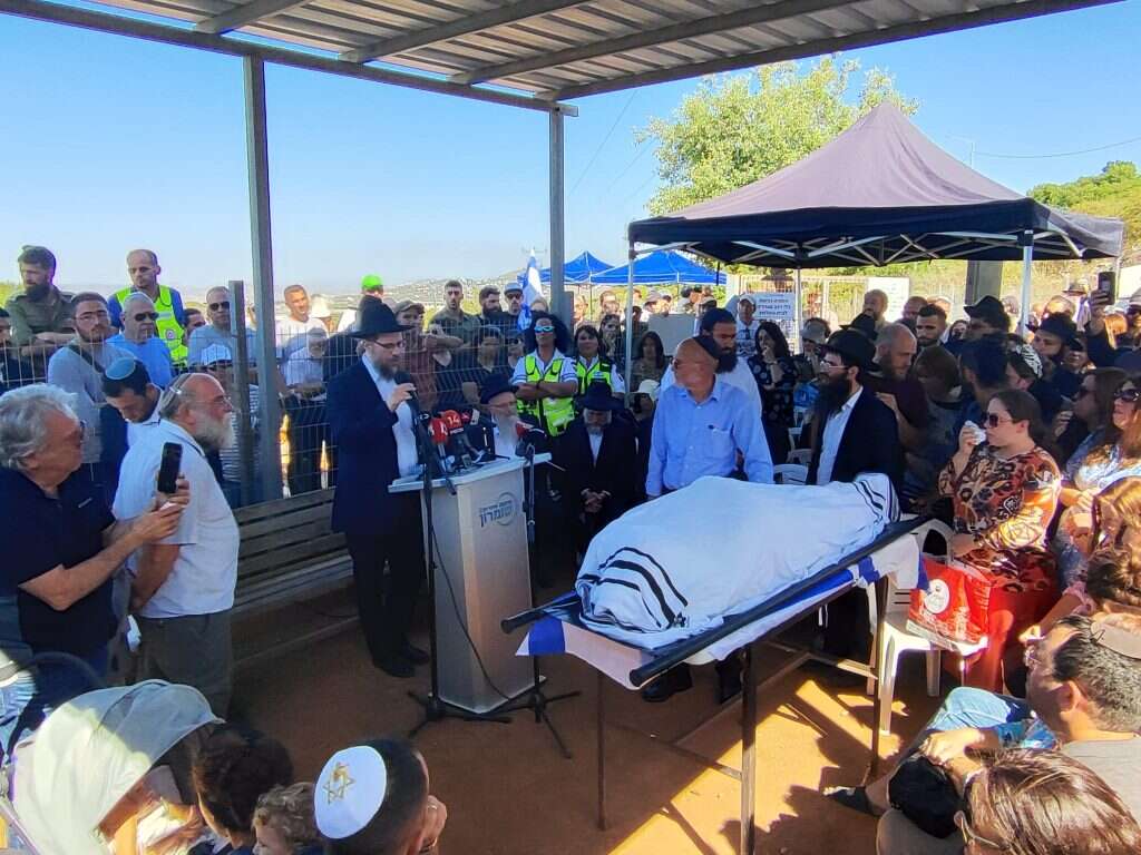 הלווייתו של מאיר תמרי הי"ד. | נהורא שידורים חיים - אלעזר ריגר