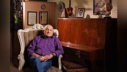 יוסף פורת. | ברוך גרינברג