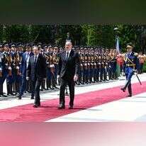 פגישת הנשיא הרצוג ונשיא אזרבייג'ן אלייב בארמון הנשיאות בבאקו. | חיים צח, לע"מ