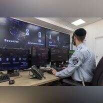 מנחם. | יוסי אלוני