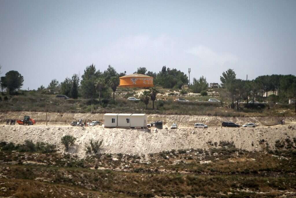 עבודות התשתית להקמת הישיבה בחומש, יוני 23'. | נאסר אשתיה, פלאש 90