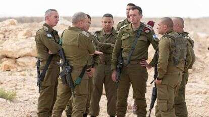 הרמטכ״ל ומפקד הפיקוד בשטח. | דובר צה"ל