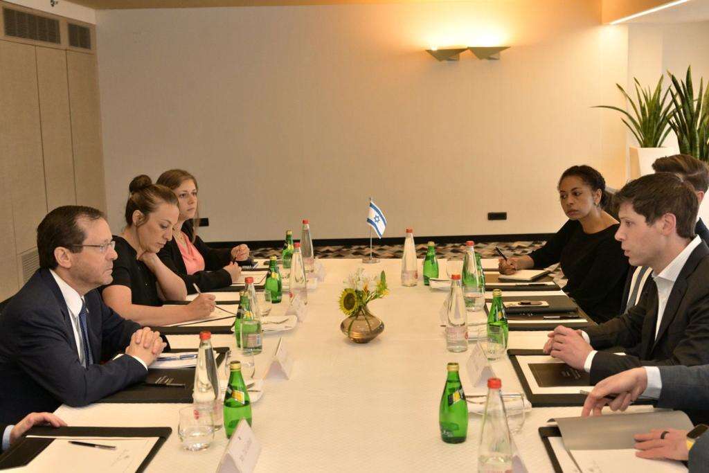 הנשיא הרצוג וסם אלטמן, מייסד OpenAi. | עמוס בן גרשום / לע״מ