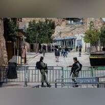 כוחות מג"ב ליד מערת המכפלה בחברון. | וויסאם חשלמון, פלאש 90