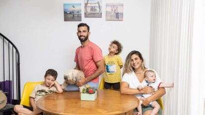 משפחת שלמון. | אבישג שאר־ישוב משפחת שלמון. | אבישג שאר־ישוב