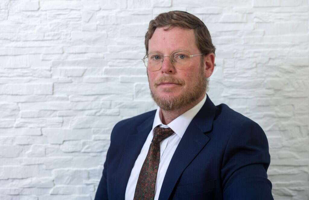 הרב נתן רוזן. | יוסי אלוני