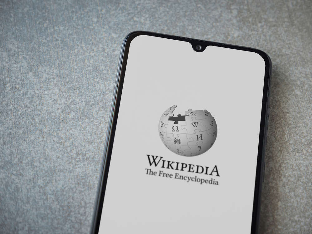 ויקיפדיה. | שאטרסטוק