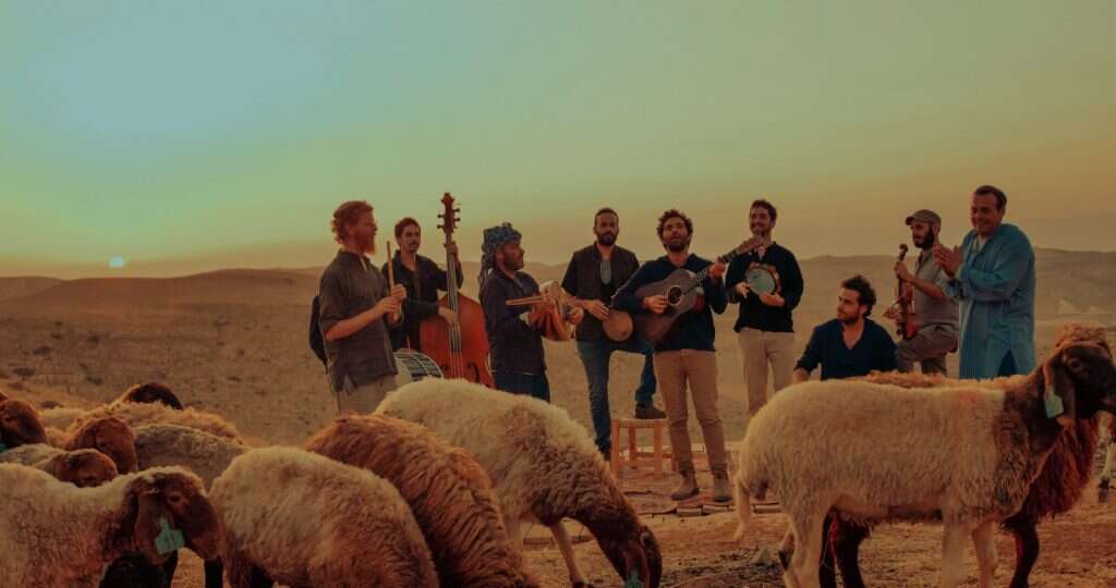 מוזיקה מהבית. חברי ההרכב. | חי אפיק